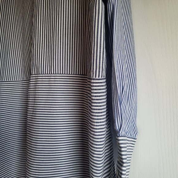 Free People Striped Button down shirt 2 toned blue white size L Coastal - Picture 7 of 12